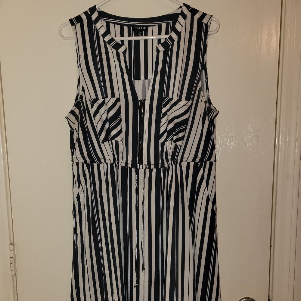 Torrid Zip Front Challis Dress